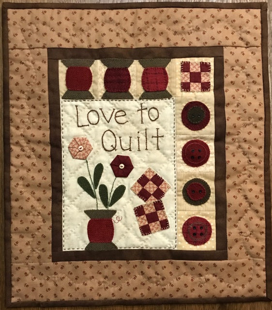 Red Button Quilt Co Love to Quilt Kit