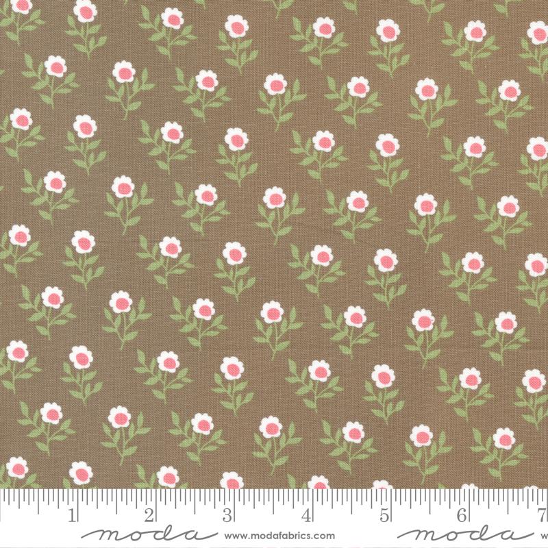 Moda Lovestruck Old Fashioned Bloom Mist Fabric