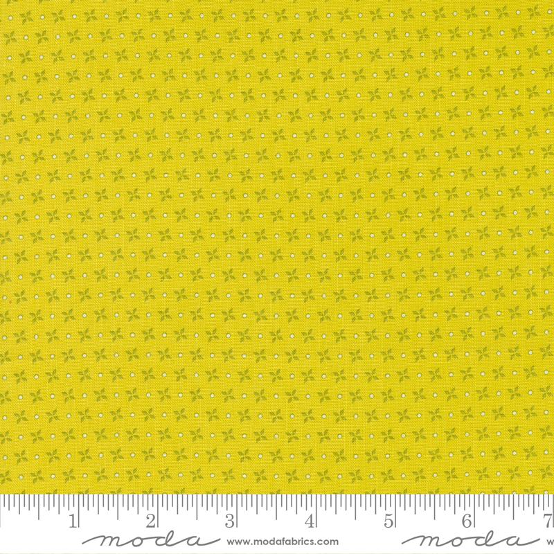 Moda Strawberry Lemonade Lemonade Pinwheels Fabric