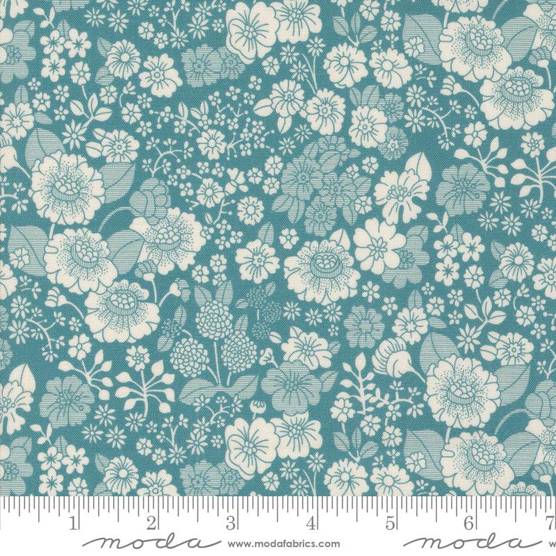 Moda Chelsea Garden Pond Piccadilly Florals Fabric