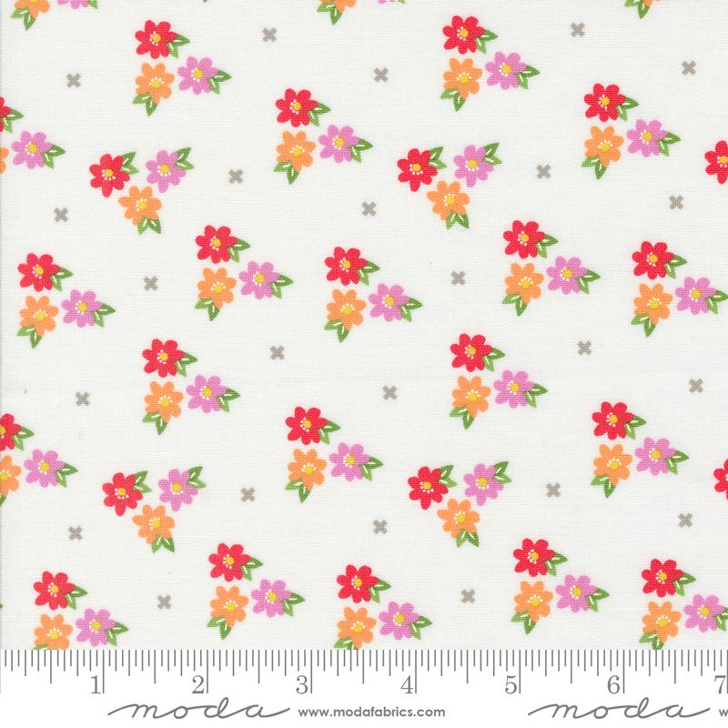 Moda Laguna Sunrise Morning Glory Florals Off White Fabric