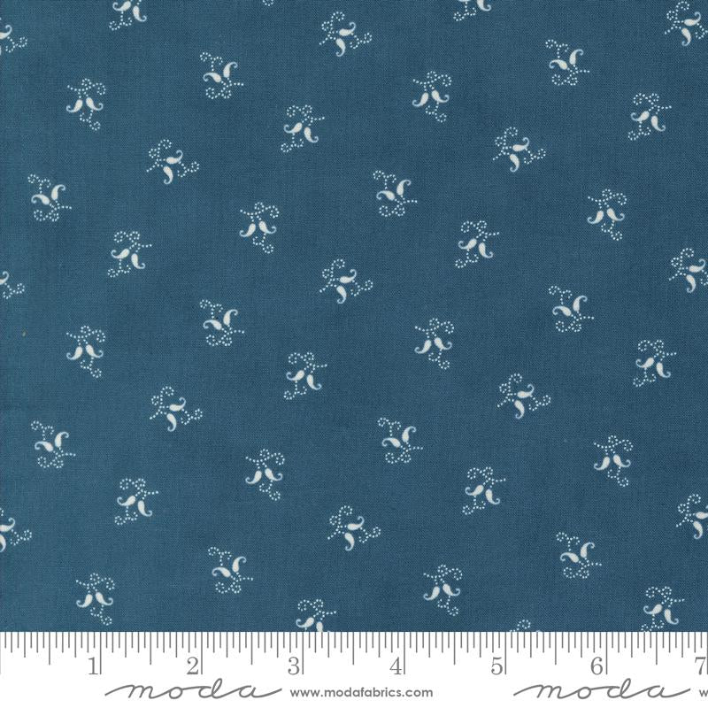 Moda Sandalwood Felicity Blender Indigo Fabric