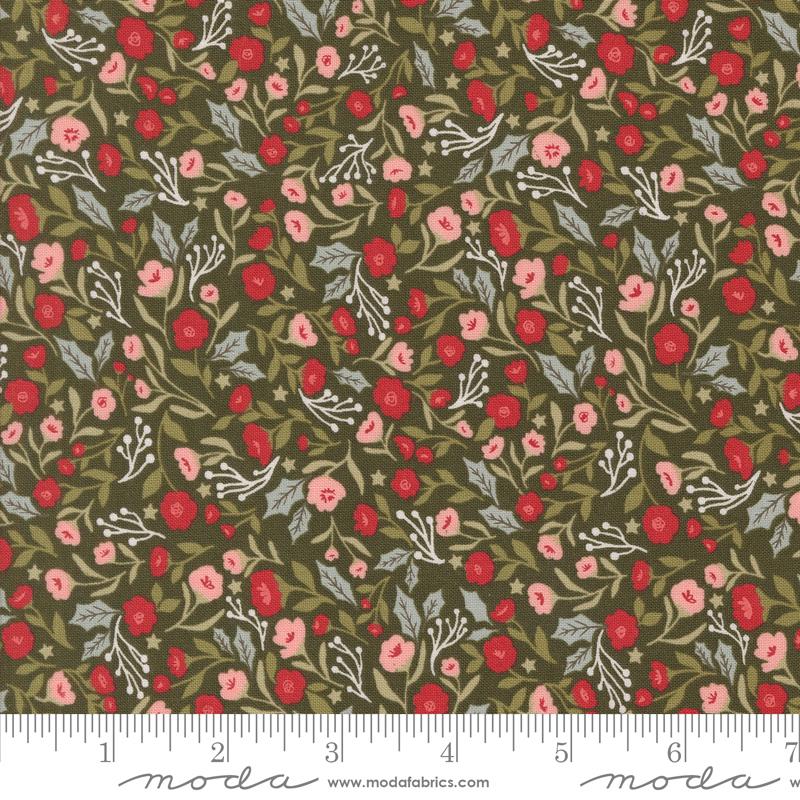 Moda Berry And Pine Christmas Posies Wintergreen Fabric