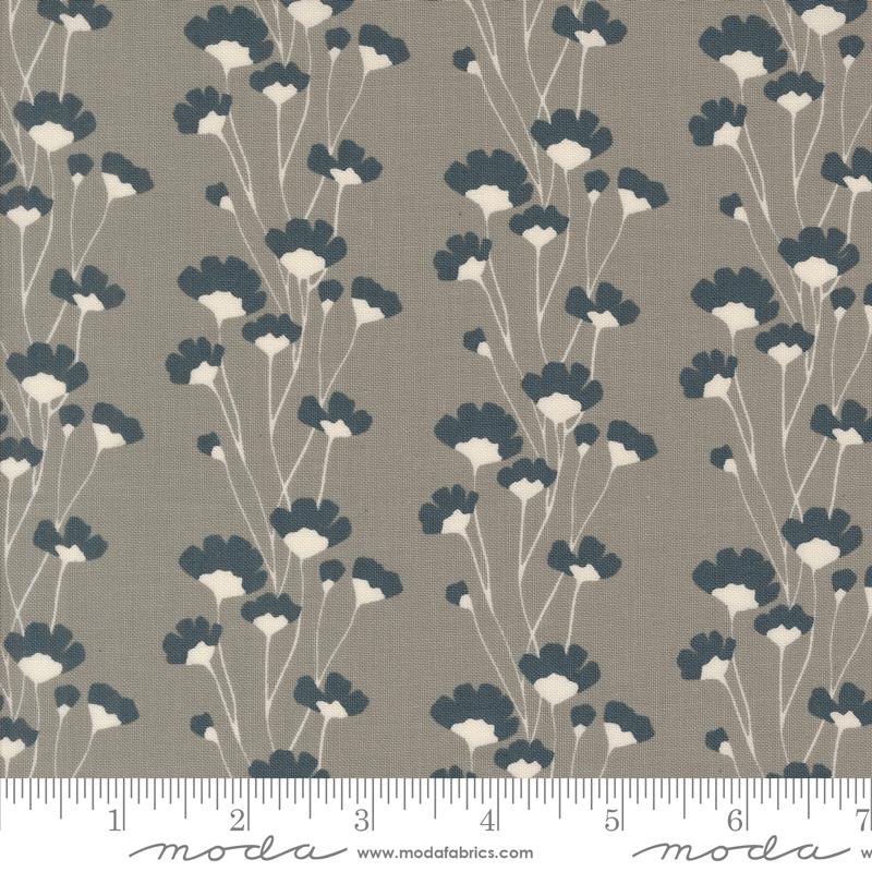 Moda Rainier Flower Chains Pewter Fabric