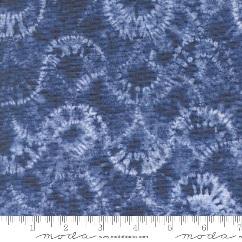 Moda Winter Chill Snowdrift Blender Shibori Dusk Fabric