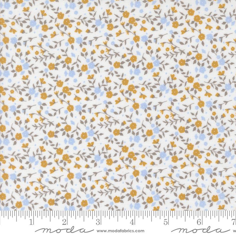 Moda Sun Drenched Tiny Floral Toss Cloud Fabric