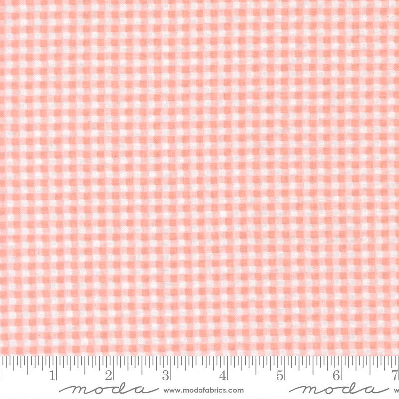 Moda Sunbonnet Gingham Pale Pink Fabric