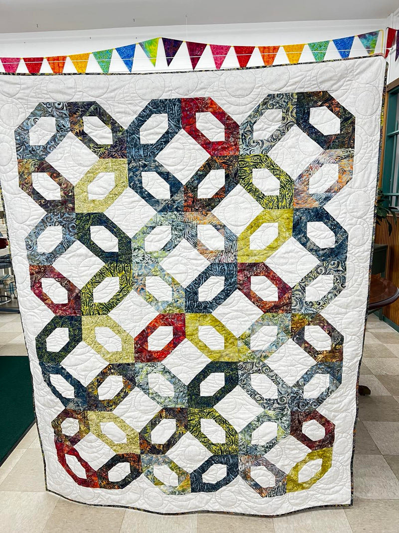 Polygon Quilt Class~Saturday March 16th, 2024