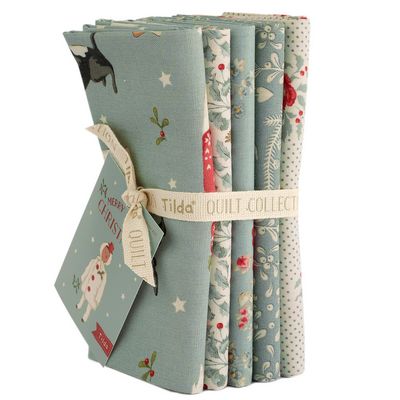 Tilda Merry Little Christmas Duckegg Fat Quarter Bundle