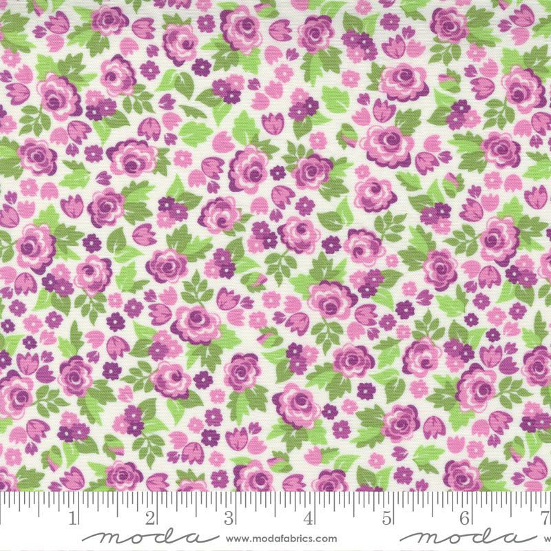 Moda Love Lily Little Buds Orchid Fabric