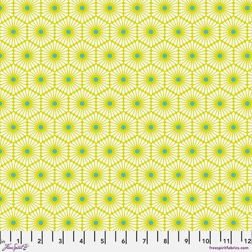 PREORDER Tula Pink Besties Daisy Chain Clover Fabric